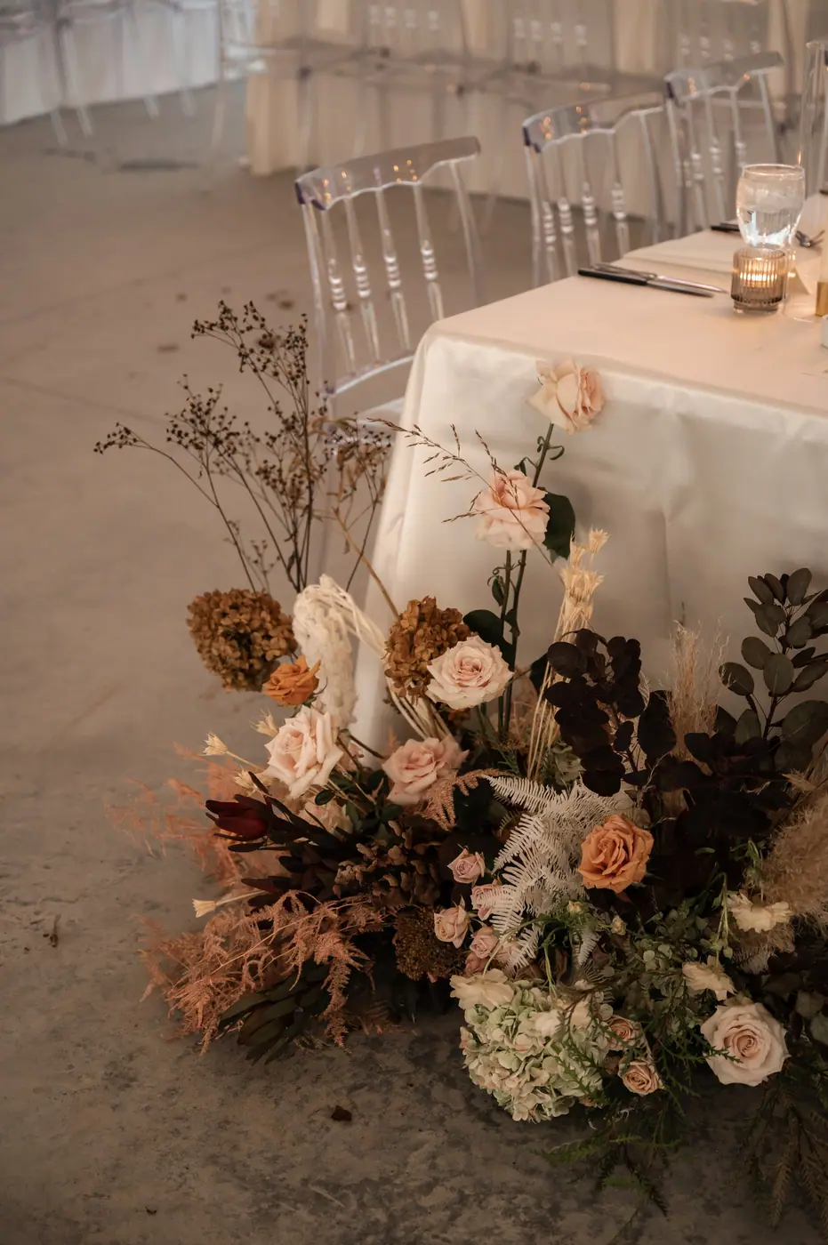 T Villager Designs | Nashville Florist | Nashville Wedding Florist | Holiday Decor | Nashville Floral Design | | Home